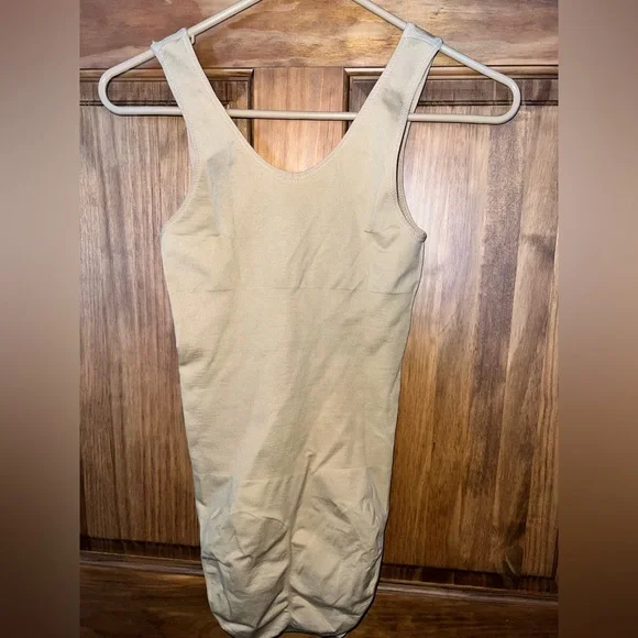 Nebility Shapewear - Picture 10 of 11